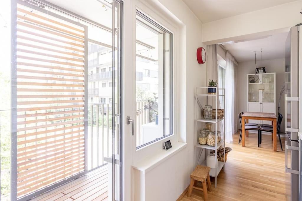 Dream Apartment - Central And Quiet With Ac And Free Parking Garage Wien Eksteriør bilde