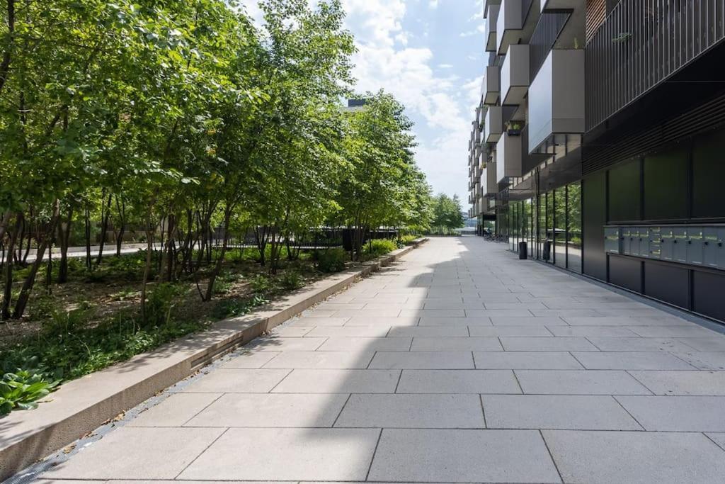 Dream Apartment - Central And Quiet With Ac And Free Parking Garage Wien Eksteriør bilde