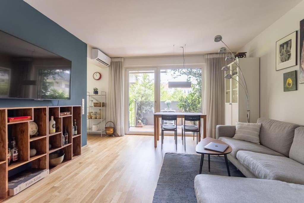 Dream Apartment - Central And Quiet With Ac And Free Parking Garage Wien Eksteriør bilde